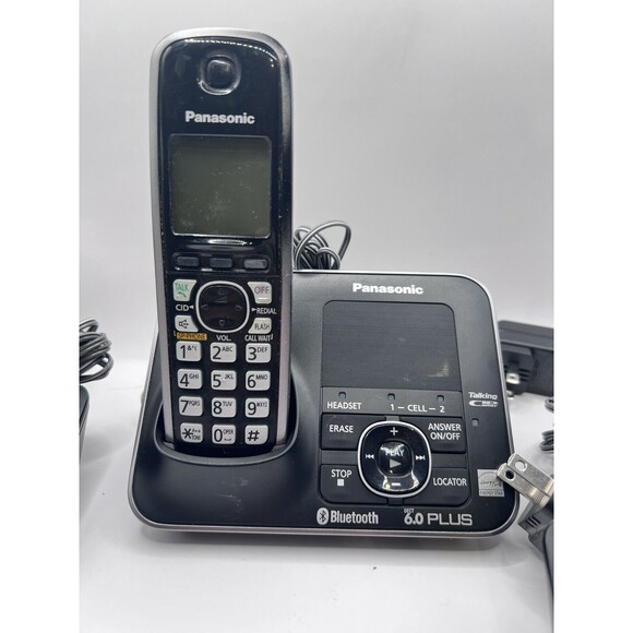 Panasonic KX-TG7621 DECT 6.0 Plus Bluetooth Phone Answering System (4 Handsets) - Picture 2 of 7
